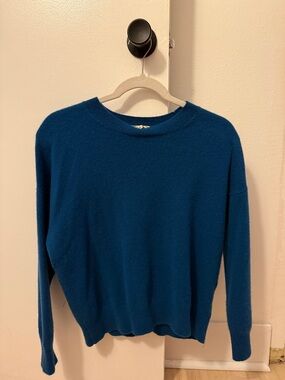 Madewell 100% Cashmere Classic Crewneck Sweater in Teal Blue